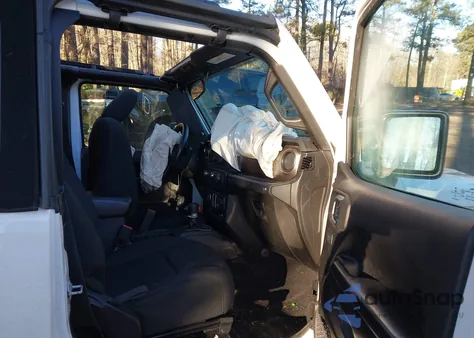 2020 Jeep Wrangler Sport S 4X4 from USA, damaged, VIN 1C4GJXAN5LW313352